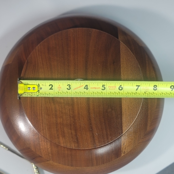 HMQ America Solid Walnut Nut Bowl with tools - Picture 8 of 10